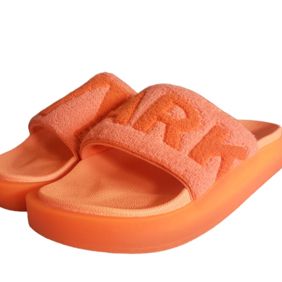 Brand New Unisex IVY PARK Platform Slides In Solar Orange - Picture 2 of 7